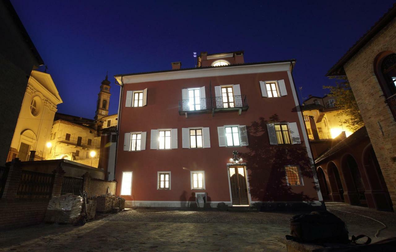 La Rocca Di Efisio Aparthotel Costigliole d'Asti Exterior foto